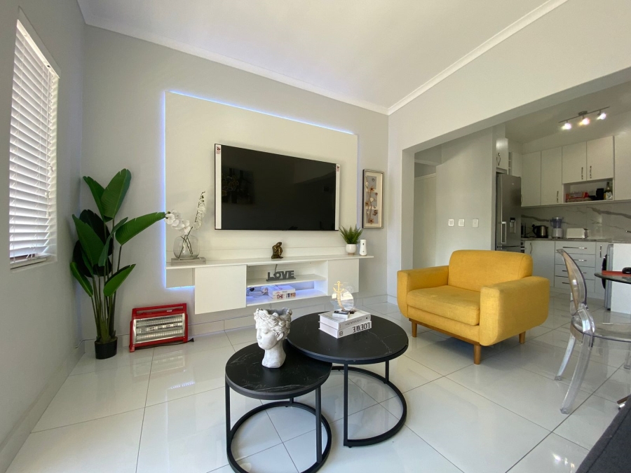 2 Bedroom Property for Sale in Parklands Western Cape